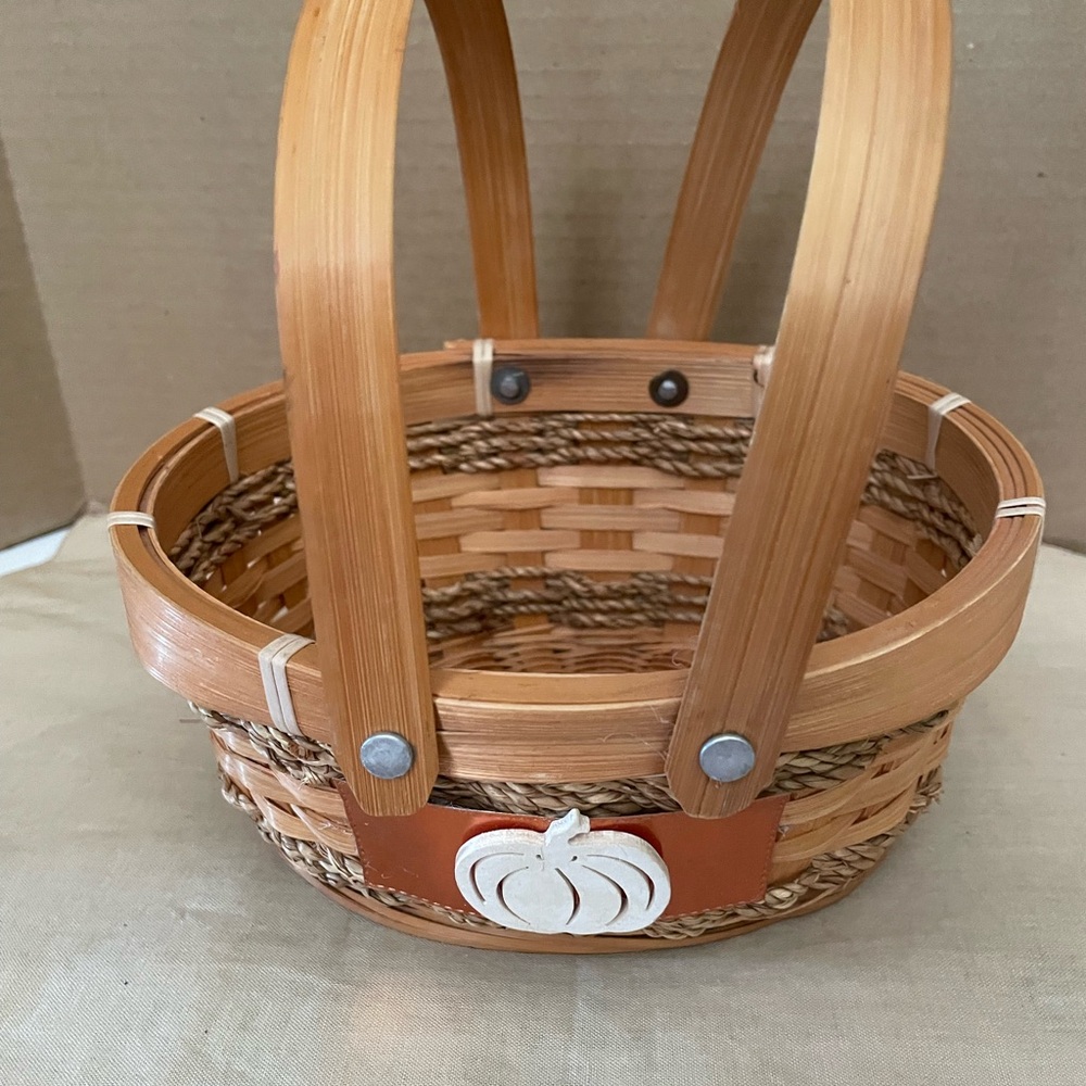 Woven Basket with Pumpkin Accent, charming, perfect for display or gift basket.
